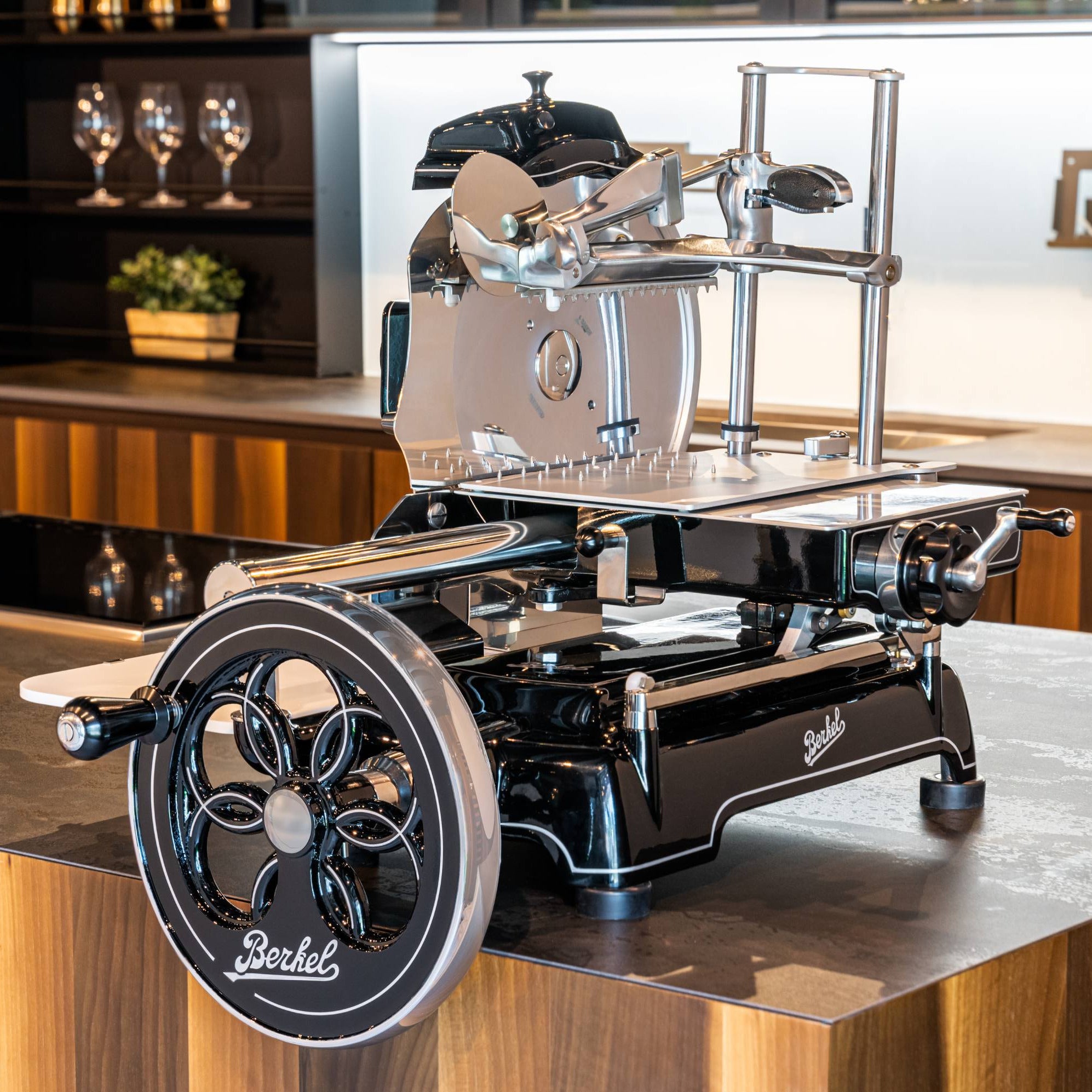 Black vintage stlye Berkel Volano B3 on a counter top in a modern kitchen