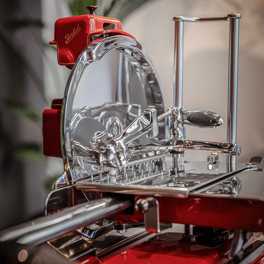 Close-up of the cutting plate on the Berkel Volano B114 flywheel slicer